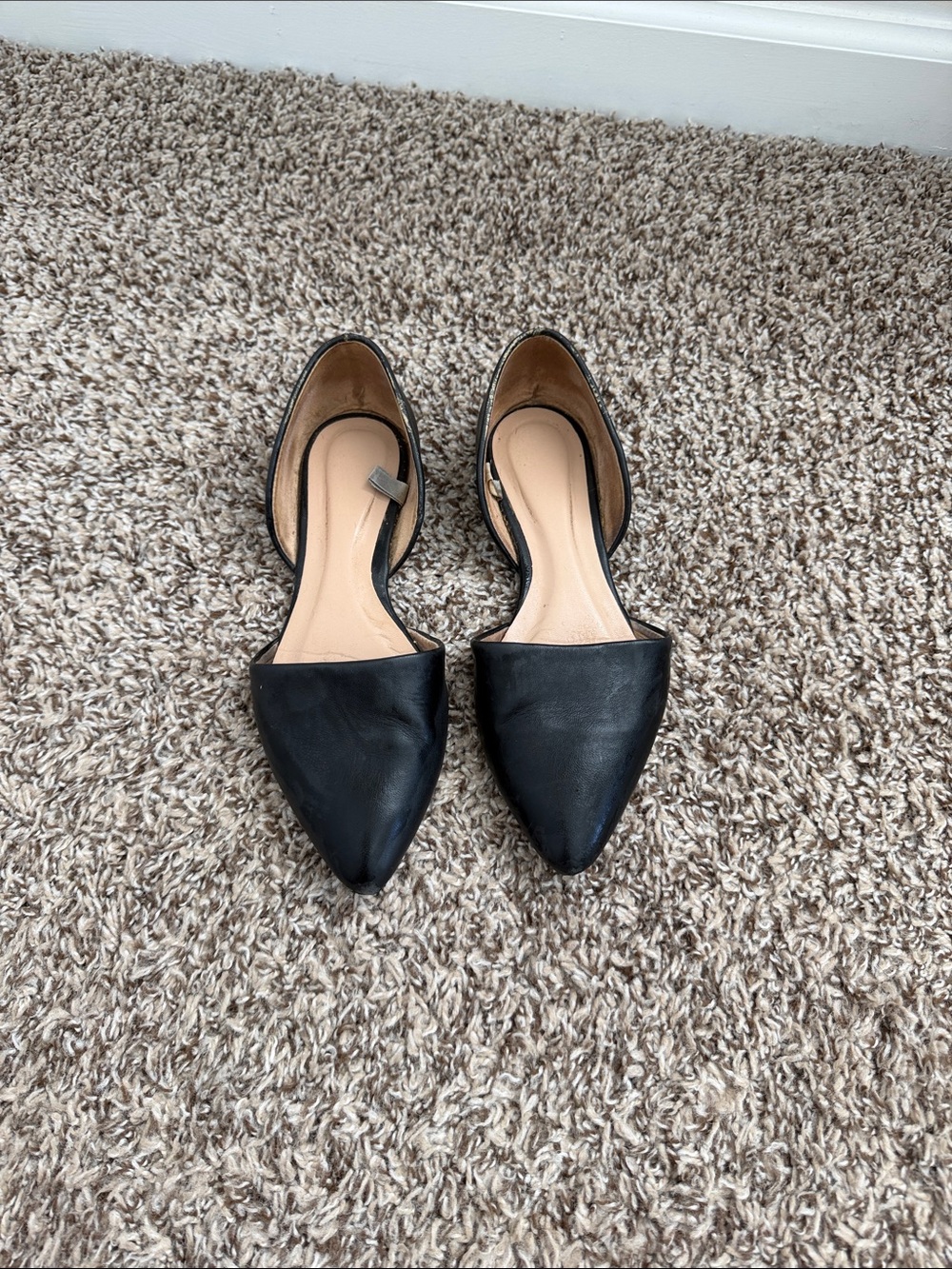Black Pointed Toe Flats